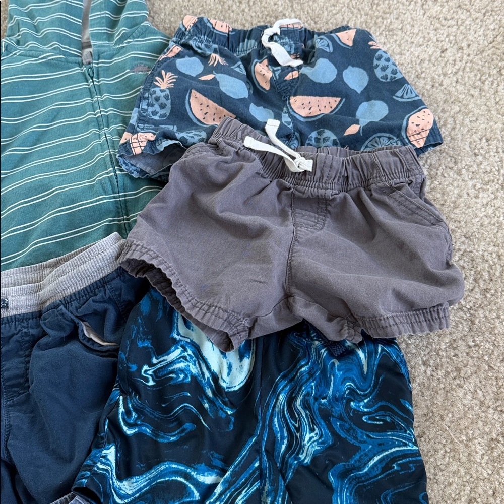 Bundle of 18-24 months infant clothing - Picture 8 of 10